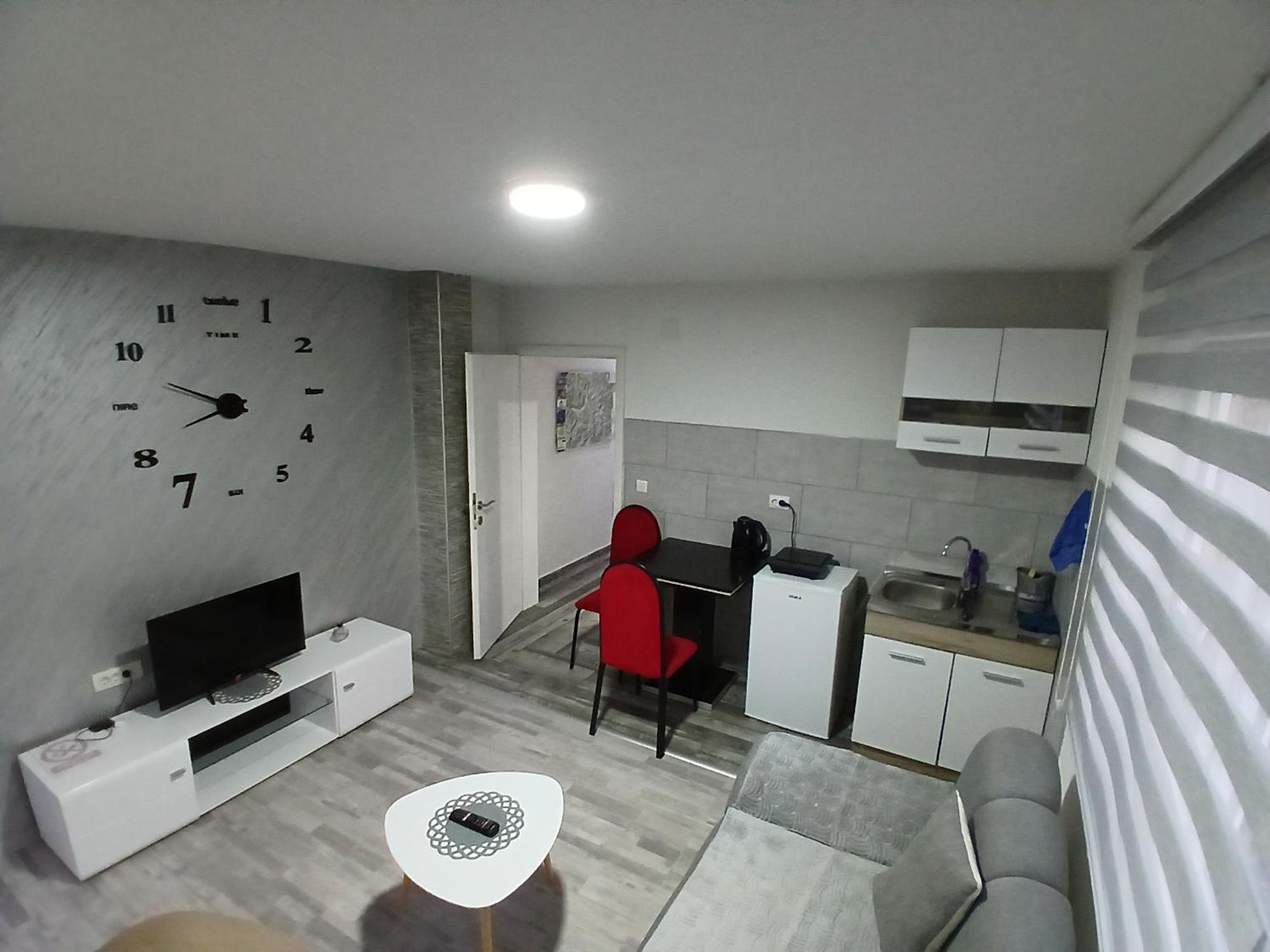 Adagio Studio Apartment Plav Esterno foto