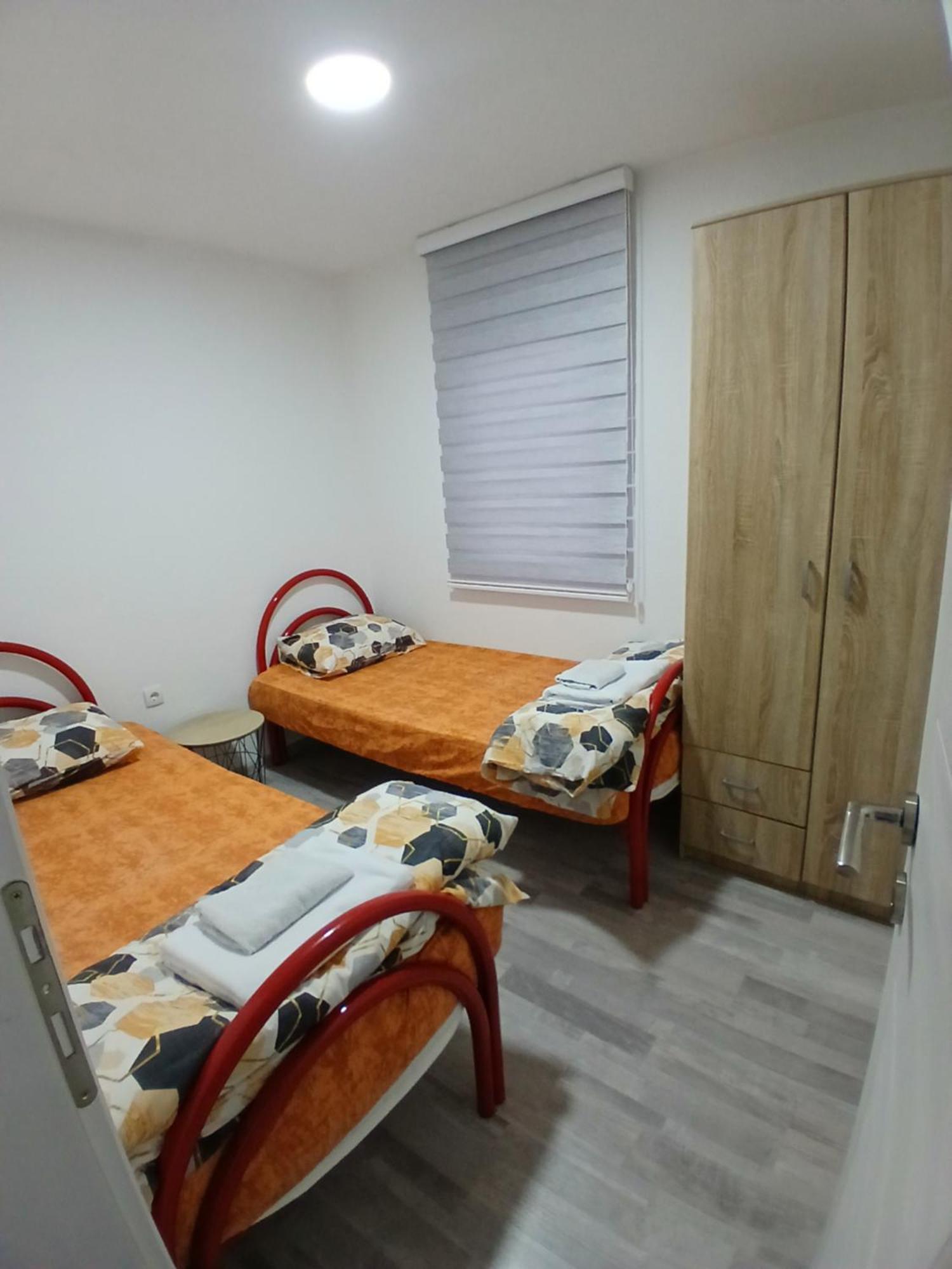 Adagio Studio Apartment Plav Esterno foto